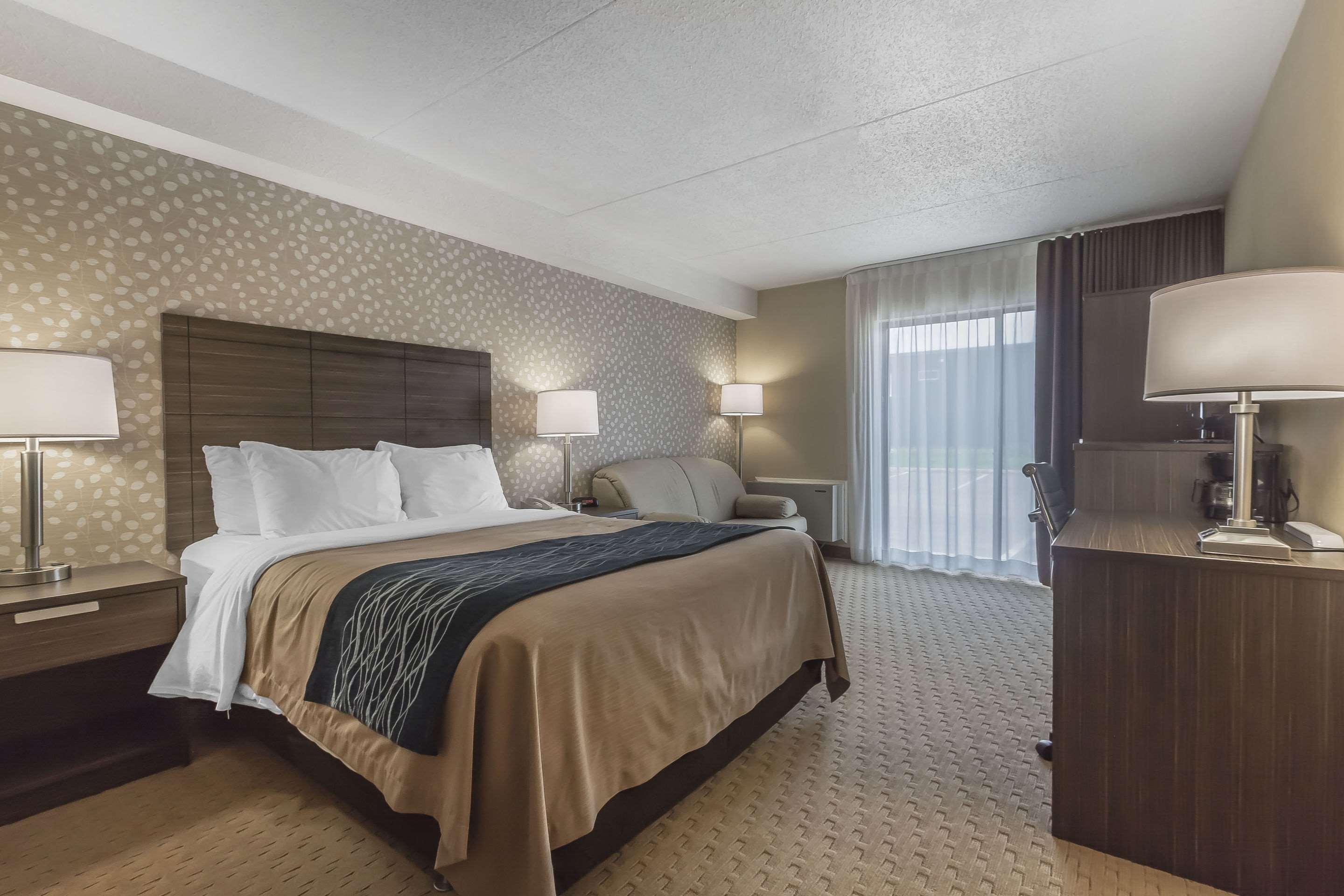 Comfort Inn Lévis Екстериор снимка