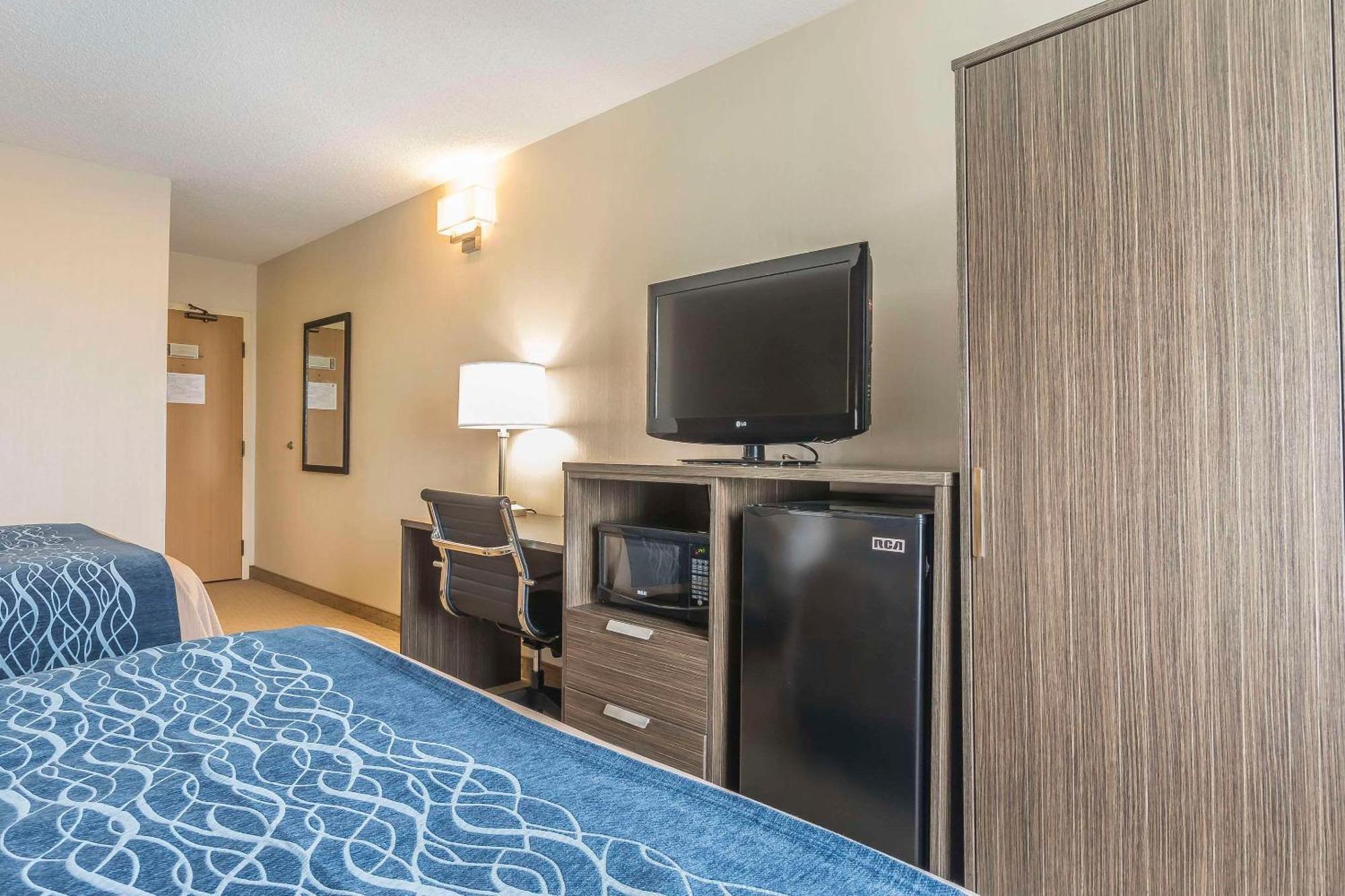 Comfort Inn Lévis Екстериор снимка