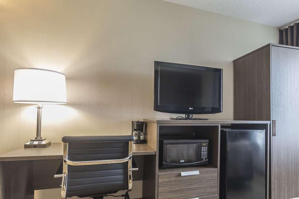 Comfort Inn Lévis Стая снимка