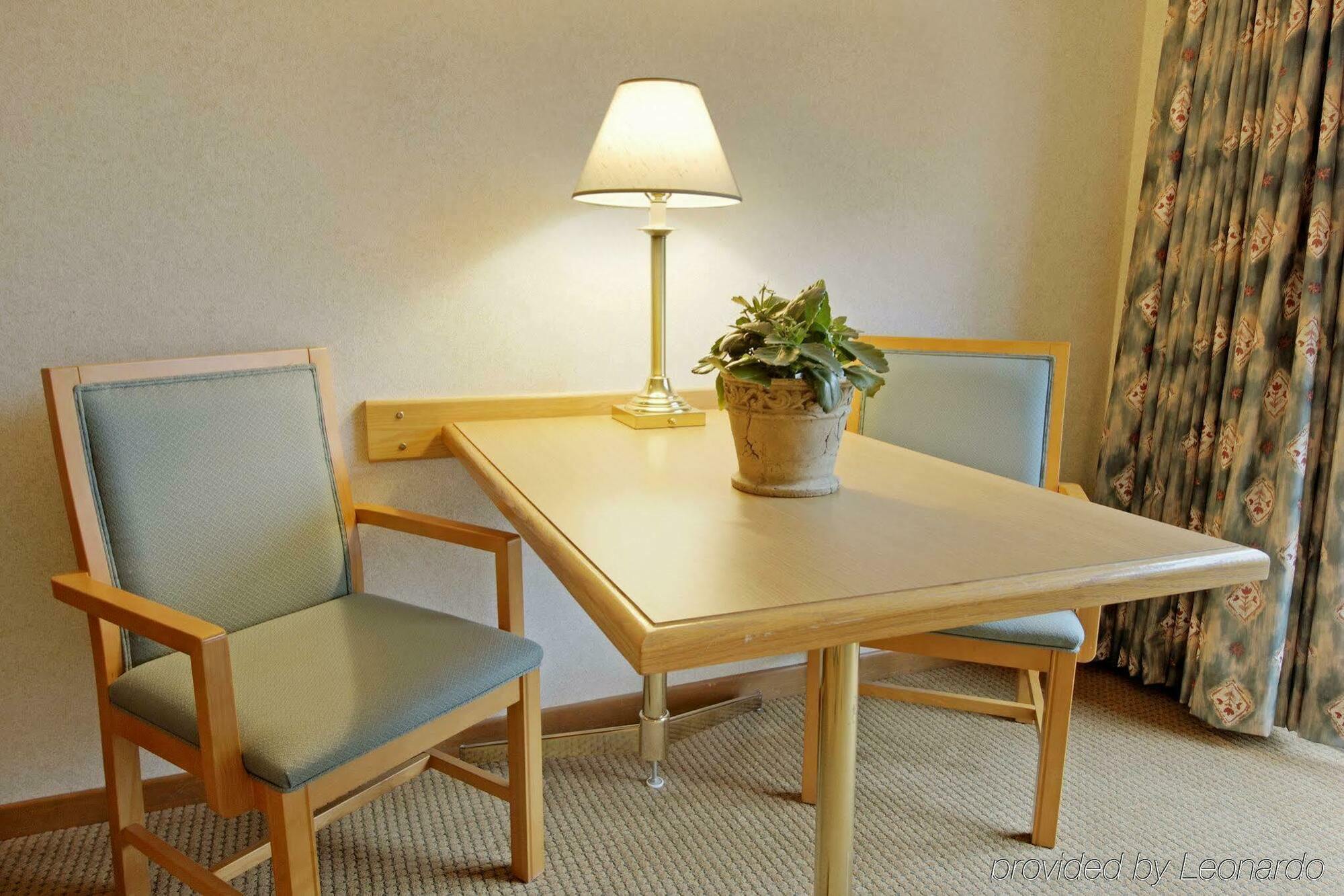 Comfort Inn Lévis Екстериор снимка