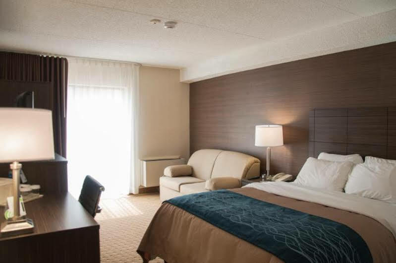 Comfort Inn Lévis Екстериор снимка